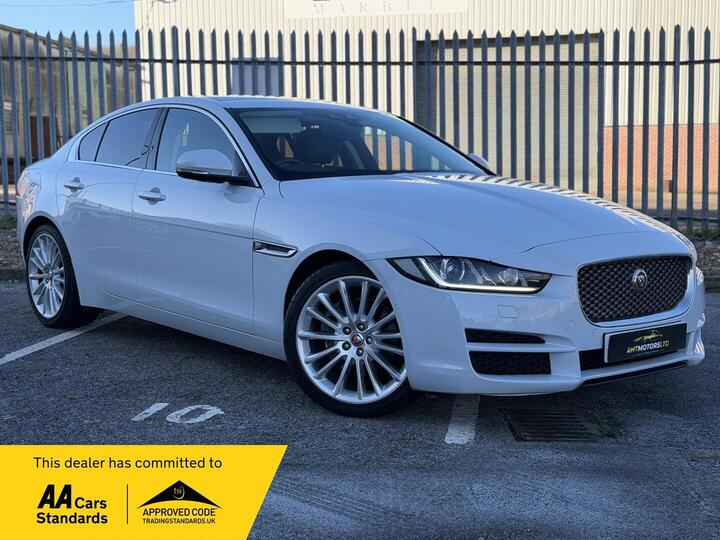 Jaguar XE 2.0d Portfolio Auto Euro 6 (s/s) 4dr