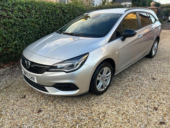 Vauxhall Astra 1.2 Turbo Business Edition Nav Sports Tourer Euro 6 (s/s) 5dr