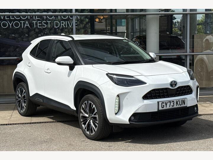 Toyota Yaris Cross 1.5 VVT-h Excel E-CVT Euro 6 (s/s) 5dr Toyota Yaris Cross 1.5 VVT-h Excel E-CVT Euro 6 (s/s) 5dr