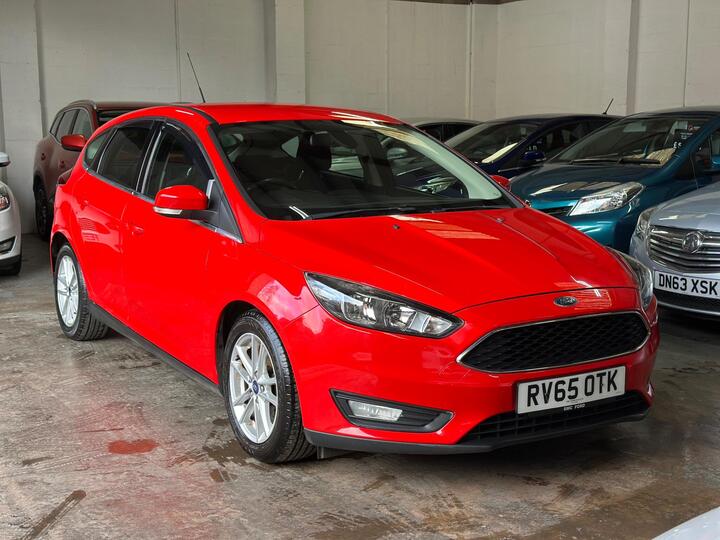 Ford Focus 1.0T EcoBoost Zetec Euro 6 (s/s) 5dr