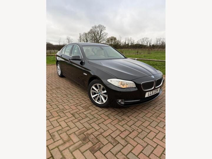 BMW 5 Series 2.0 520d SE Steptronic Euro 5 4dr