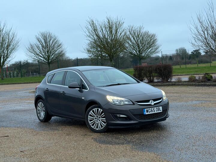 Vauxhall Astra 1.6i Excite Euro 6 5dr