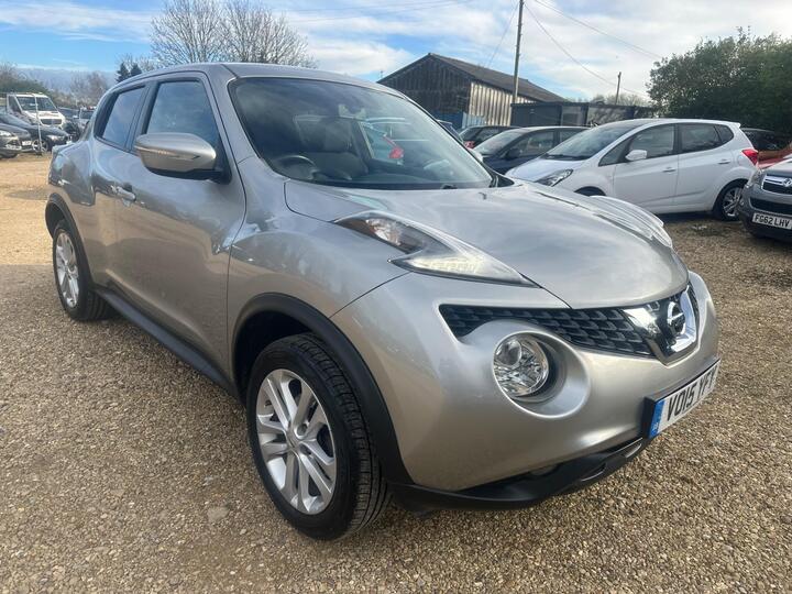 Nissan Juke 1.6 Acenta Premium XTRON Euro 5 5dr Nissan Juke 1.6 Acenta Premium XTRON Euro 5 5dr
