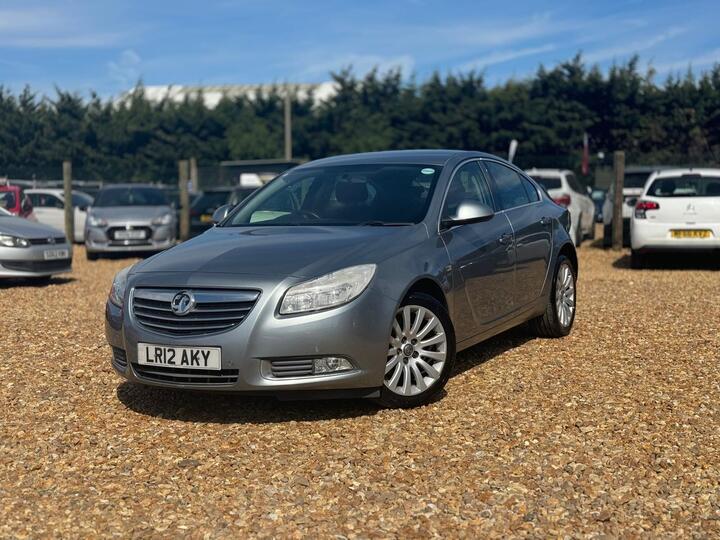 Vauxhall Insignia 2.0 CDTi SRi Nav Auto Euro 5 5dr Vauxhall Insignia 2.0 CDTi SRi Nav Auto Euro 5 5dr