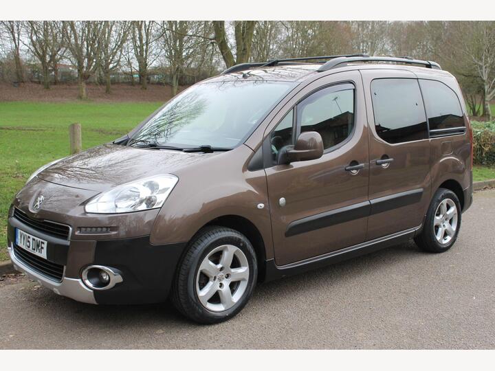 Peugeot Partner Tepee 1.6 HDi Tepee Outdoor 5dr Peugeot Partner Tepee 1.6 HDi Tepee Outdoor 5dr