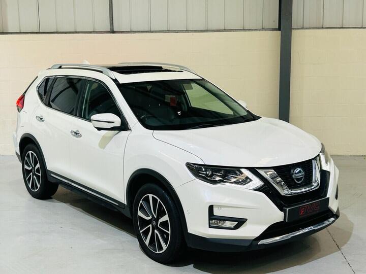 Nissan X-TRAIL 1.7 DCi Tekna Euro 6 (s/s) 5dr Nissan X-TRAIL 1.7 DCi Tekna Euro 6 (s/s) 5dr