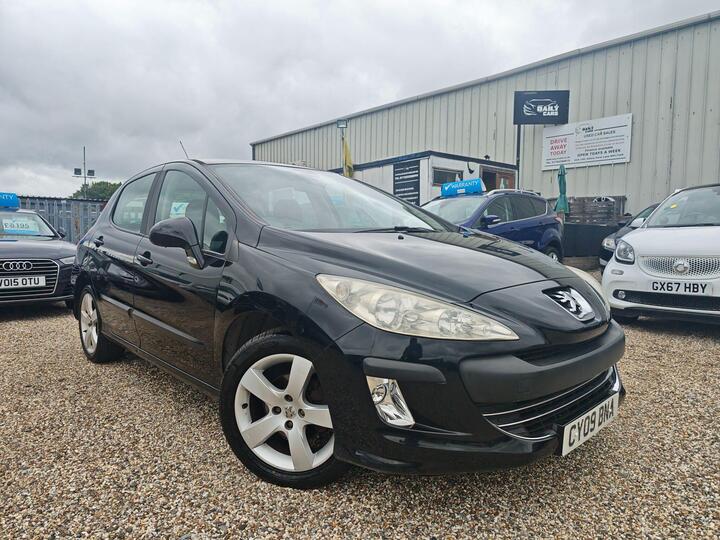Peugeot 207 1.4 VTi Cielo 5dr
