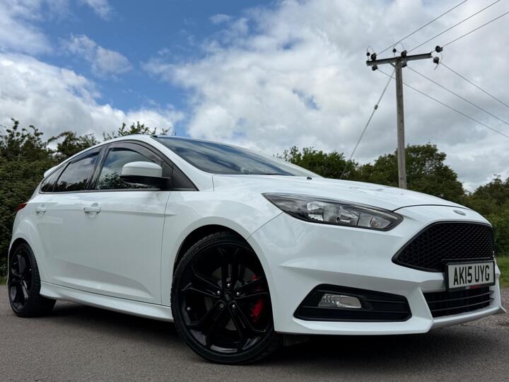 Ford Focus 2.0T EcoBoost ST-2 Euro 6 (s/s) 5dr