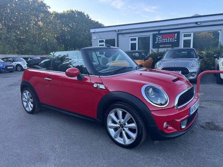 MINI Convertible 1.6 Cooper S Euro 5 (s/s) 2dr