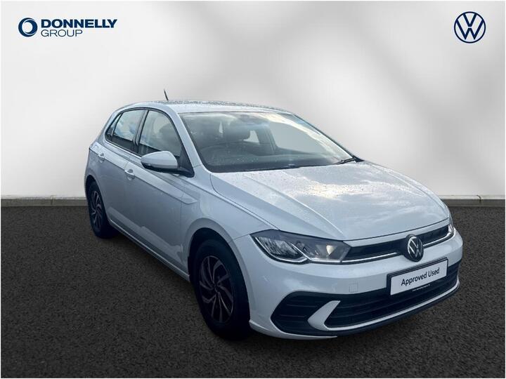 Volkswagen Polo 1.0 EVO Life Euro 6 (s/s) 5dr Volkswagen Polo 1.0 EVO Life Euro 6 (s/s) 5dr