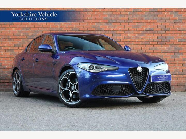 Alfa Romeo Giulia 2.0T Veloce Auto Euro 6 (s/s) 4dr Alfa Romeo Giulia 2.0T Veloce Auto Euro 6 (s/s) 4dr