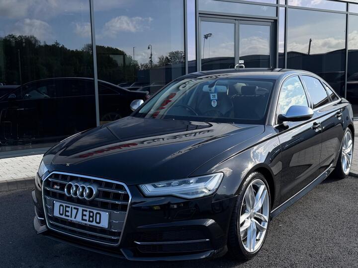 Audi S6 Saloon 4.0 TFSI V8 S Tronic Quattro Euro 6 (s/s) 4dr Audi S6 Saloon 4.0 TFSI V8 S Tronic Quattro Euro 6 (s/s) 4dr