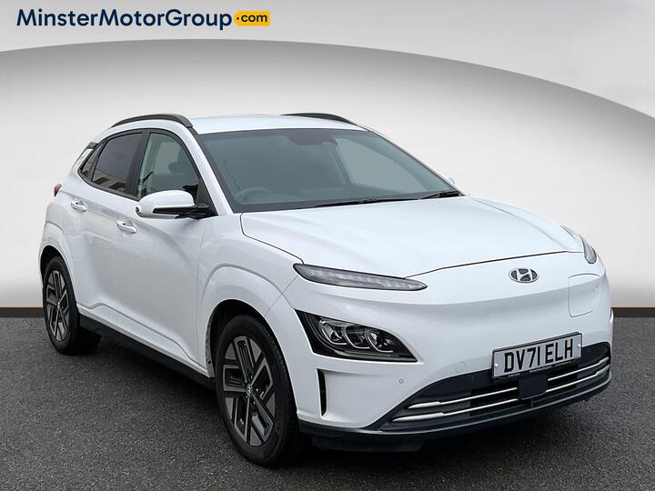 Hyundai Kona 64kWh Premium Auto 5dr (10.5kW Charger) Hyundai Kona 64kWh Premium Auto 5dr (10.5kW Charger)