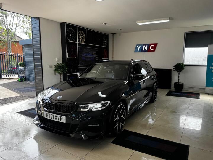 BMW 3 Series 2.0 330e 12kWh M Sport Touring Auto Euro 6 (s/s) 5dr