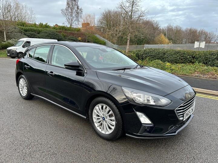 Ford Focus 1.0T EcoBoost Titanium Auto Euro 6 (s/s) 5dr
