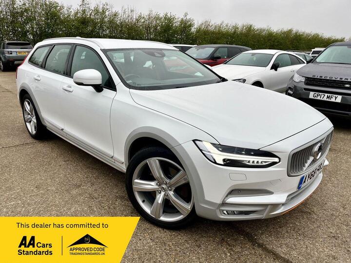 Volvo V90 Cross Country 2.0 D4 Volvo Ocean Race Auto AWD Euro 6 (s/s) 5dr