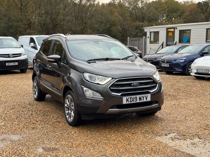 Ford EcoSport 1.0T EcoBoost Titanium Euro 6 (s/s) 5dr Ford EcoSport 1.0T EcoBoost Titanium Euro 6 (s/s) 5dr