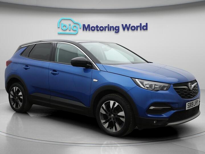Vauxhall Grandland X 1.2 Turbo Sport Nav Auto Euro 6 (s/s) 5dr