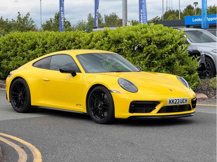 Porsche 911 3.0T 992 Carrera 4 GTS PDK 4WD Euro 6 (s/s) 2dr