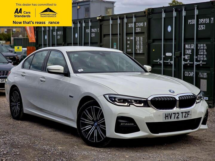 BMW 3 Series 2.0 330e 12kWh M Sport Auto XDrive Euro 6 (s/s) 4dr