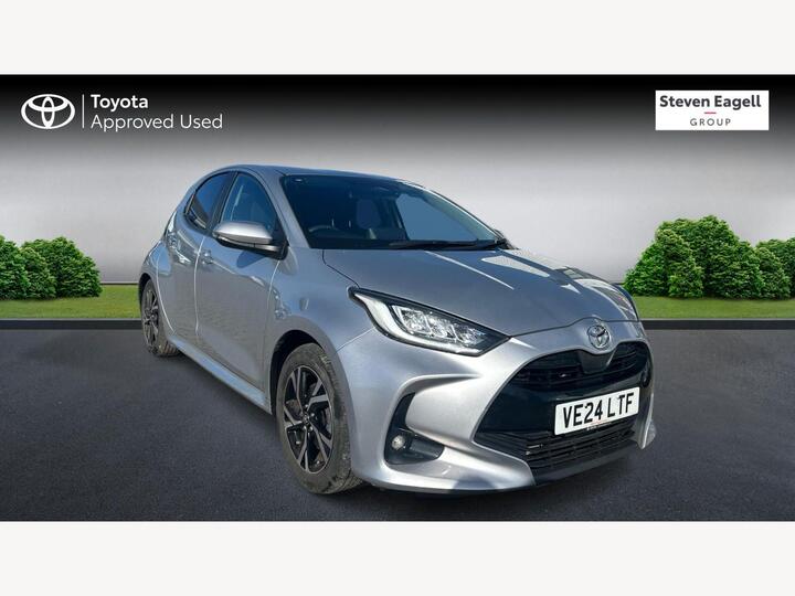 Toyota Yaris 1.5 VVT-h Design E-CVT Euro 6 (s/s) 5dr