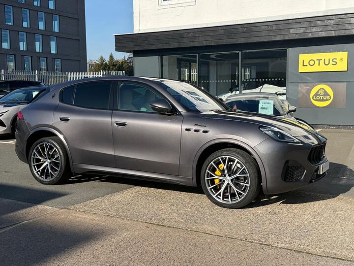 Maserati Grecale 2.0 MHEV Modena ZF 4WD Euro 6 (s/s) 5dr