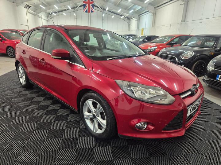 Ford Focus 1.6 TDCi Zetec Euro 5 (s/s) 5dr