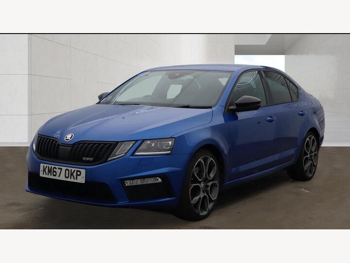 Skoda Octavia 2.0 TDI VRS DSG 4WD Euro 6 (s/s) 5dr Skoda Octavia 2.0 TDI VRS DSG 4WD Euro 6 (s/s) 5dr