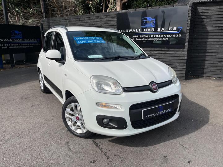 Fiat PANDA 1.2 Lounge Euro 5 5dr