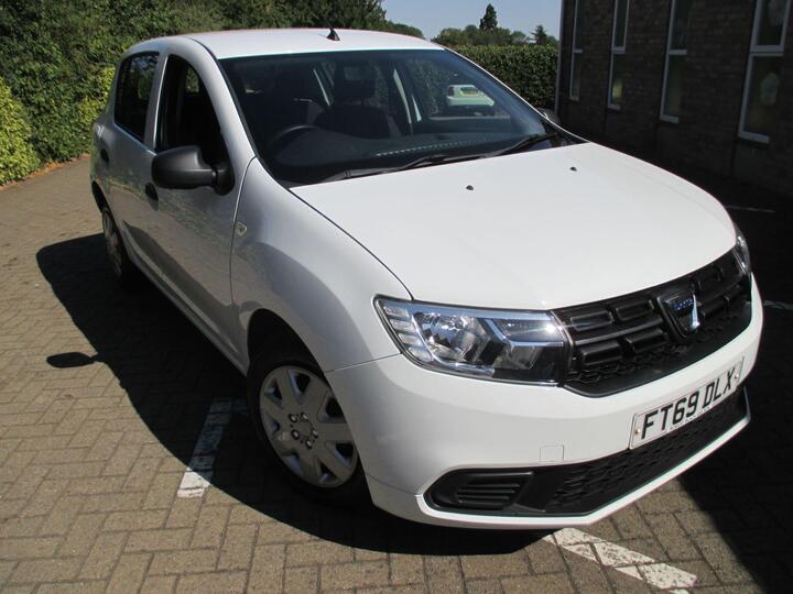 Dacia Sandero 1.0 SCe Essential Euro 6 5dr