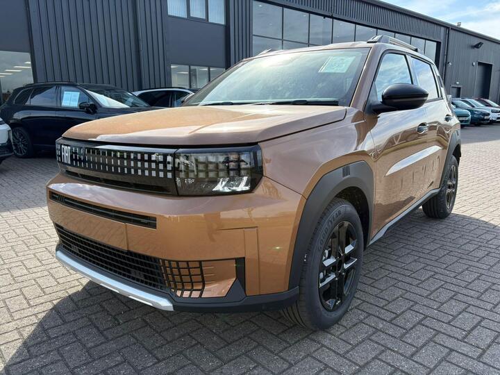 Fiat Grande Panda Hybrid 1.2 MHEV Icon E-DCT Euro 6 (s/s) 5dr