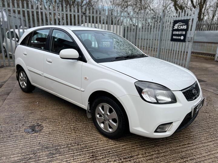 Kia Rio 1.5 CRDi Domino 5dr