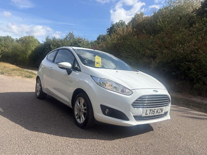 Ford FIESTA 1.25 Zetec Euro 5 3dr