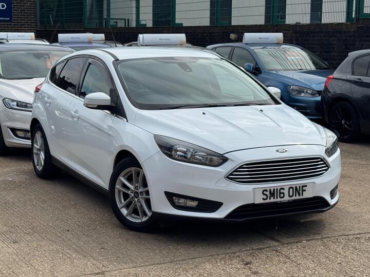 Ford Focus 1.0T EcoBoost Zetec Auto Euro 6 (s/s) 5dr