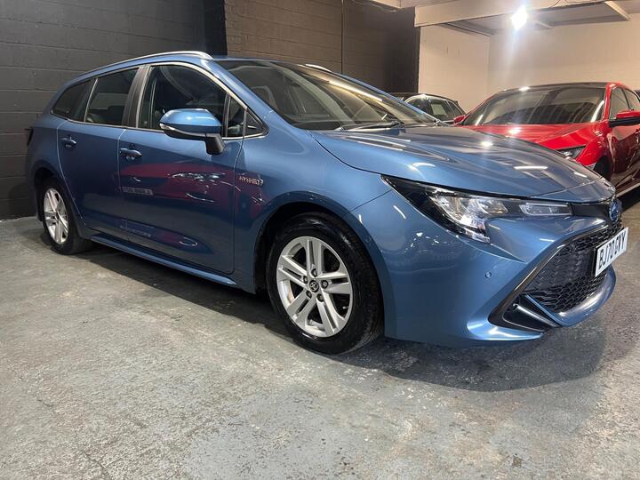Toyota Corolla 1.8 VVT-h Icon Tech Touring Sports CVT Euro 6 (s/s) 5dr