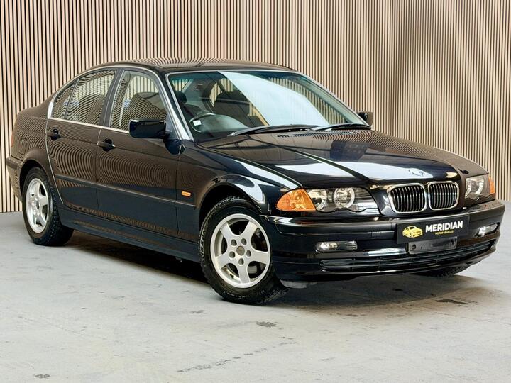 BMW 3 Series 2.0 320i 4dr