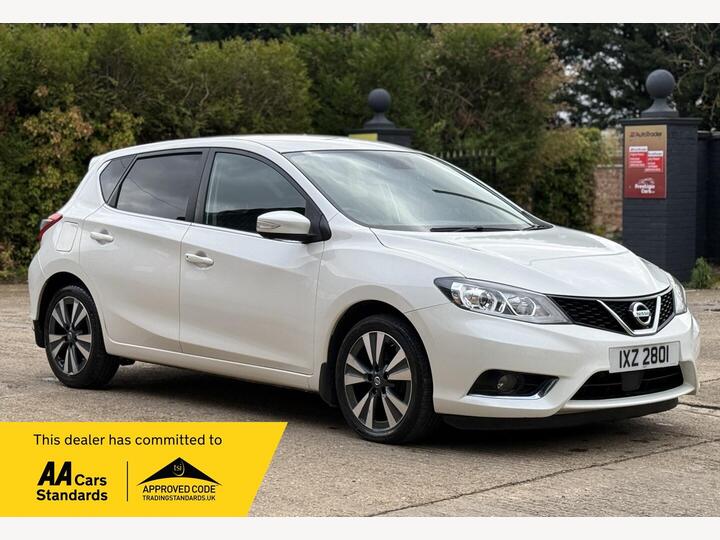 Nissan Pulsar 1.2 DIG-T Tekna Euro 5 (s/s) 5dr Euro 5 Nissan Pulsar 1.2 DIG-T Tekna Euro 5 (s/s) 5dr Euro 5