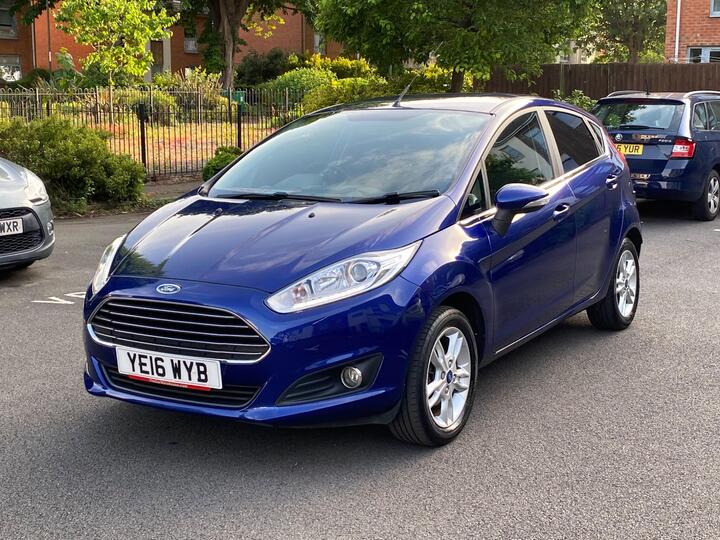 Ford Fiesta 1.25 Zetec Euro 6 5dr