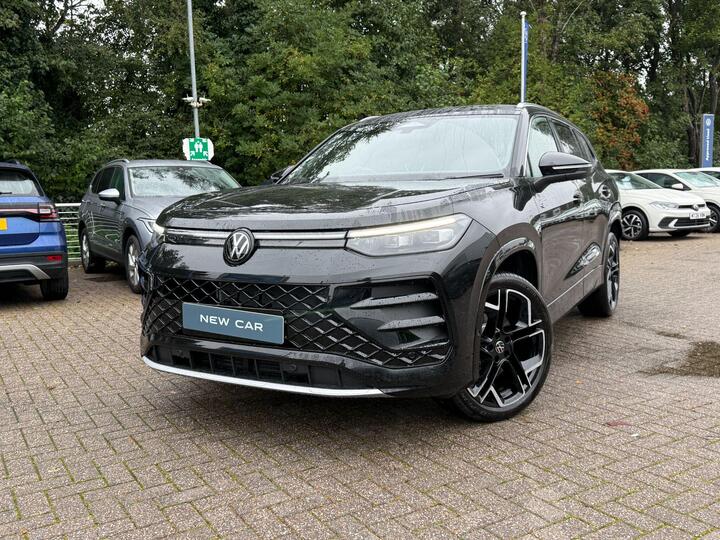 Volkswagen Tayron 1.5 ETSI MHEV R-Line DSG Euro 6 (s/s) 5dr