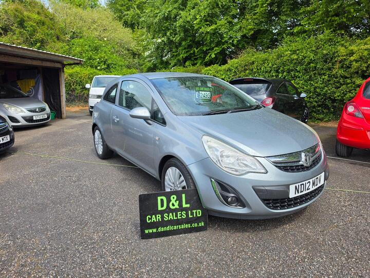 Vauxhall Corsa 1.2 16V Excite Euro 5 3dr (A/C)