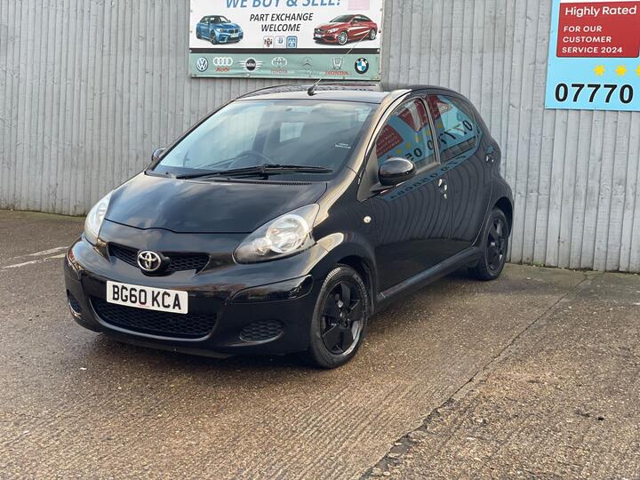 Toyota AYGO 1.0 VVT-i Black MultiMode Euro 4 5dr (AC) Toyota AYGO 1.0 VVT-i Black MultiMode Euro 4 5dr (AC)