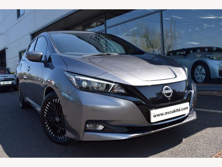 Nissan Leaf 39kWh N-Connecta Auto 5dr