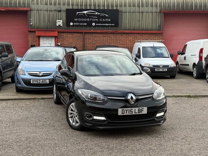 Renault Megane 1.5 DCi ENERGY Dynamique TomTom Euro 5 (s/s) 5dr