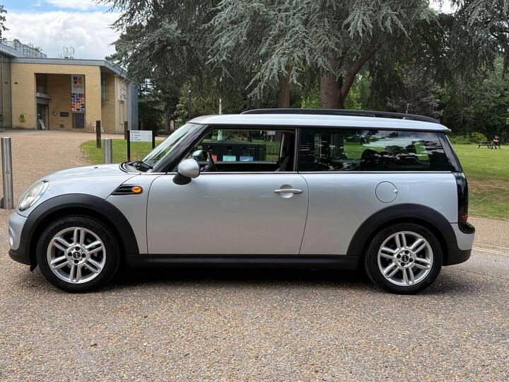 MINI CLUBMAN 1.6 Cooper Euro 5 5dr