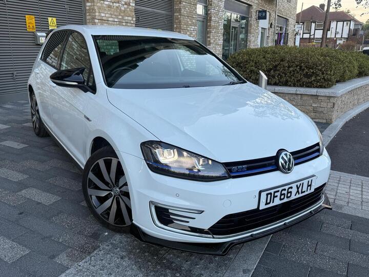 Volkswagen Golf 1.4 TSI GTE Nav DSG Euro 6 (s/s) 5dr