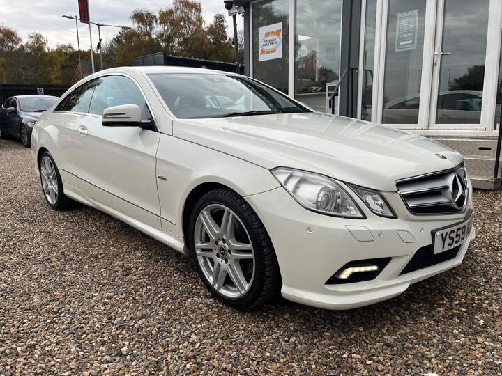 Mercedes-Benz E Class 3.0 E350 CDI V6 BlueEfficiency Sport G-Tronic Euro 5 2dr Mercedes-Benz E Class 3.0 E350 CDI V6 BlueEfficiency Sport G-Tronic Euro 5 2dr