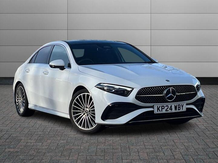 Mercedes-Benz A Class 1.3 A200h MHEV AMG Line (Premium Plus) 7G-DCT Euro 6 (s/s) 4dr