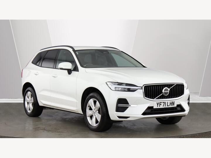 Volvo XC60 2.0 B4 MHEV Momentum Auto AWD Euro 6 (s/s) 5dr