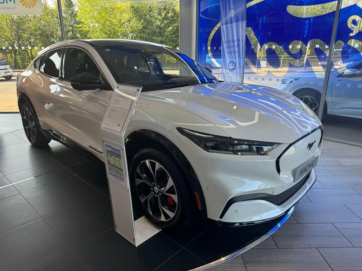 Ford Mustang Mach-E Extended Range 91kWh Premium AWD 5dr