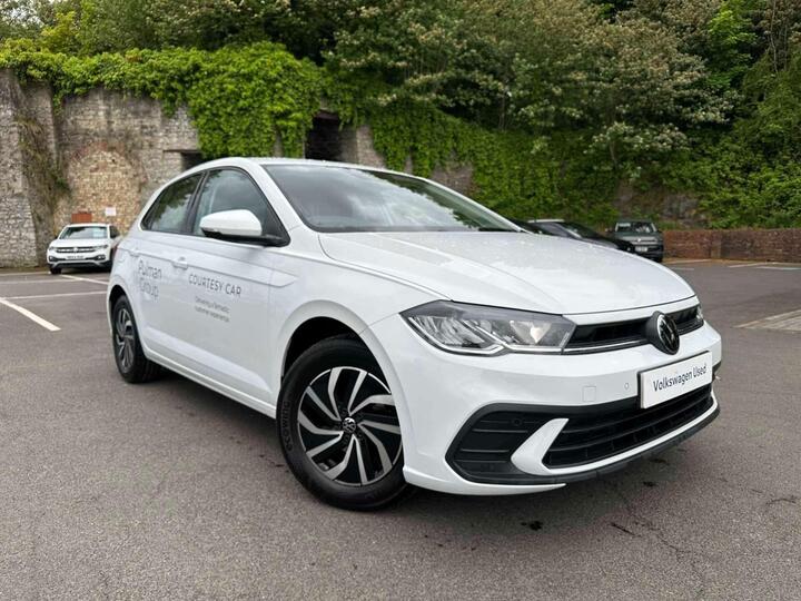 Volkswagen Polo 1.0 EVO Life Euro 6 (s/s) 5dr Volkswagen Polo 1.0 EVO Life Euro 6 (s/s) 5dr
